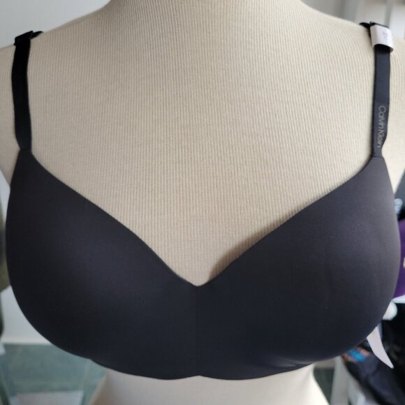NWT – Calvin Klein Demi Form Fitting Lightly Lined Bra (Size: 36C) - Picture 12 of 13